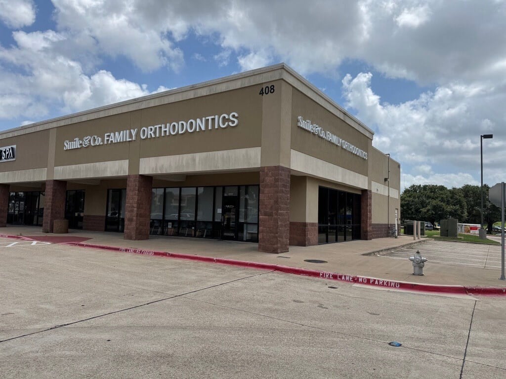Orthodontist in Mesquite, Forney & Cedar Hill | Smile & Co. Family